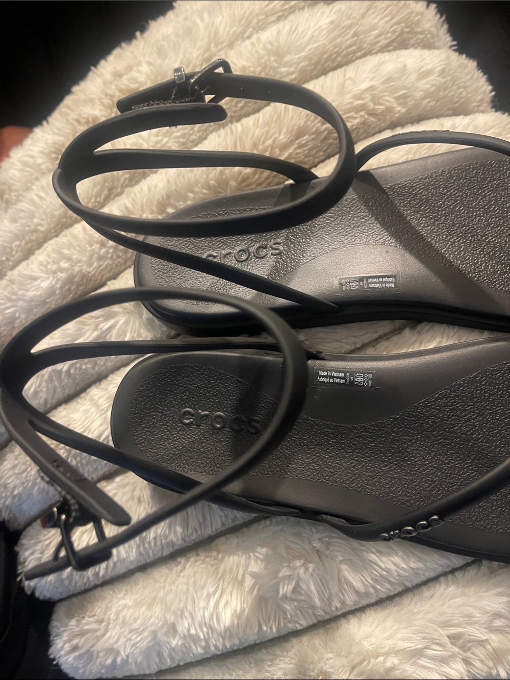 CROCS Black Strappy T-Bar Ankle Sandals - Picture 2 of 6